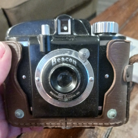Antique cameras - Picture 7 of 10